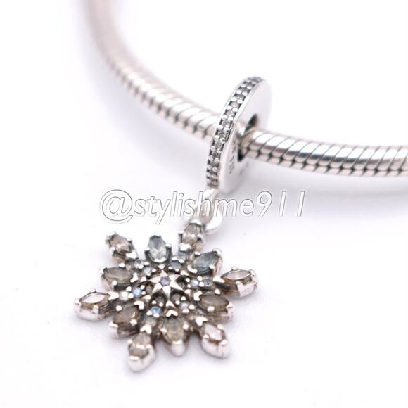Authentic PANDORA Crystalized Snowflake Dangle - 791761NBLMX - Picture 3 of 11